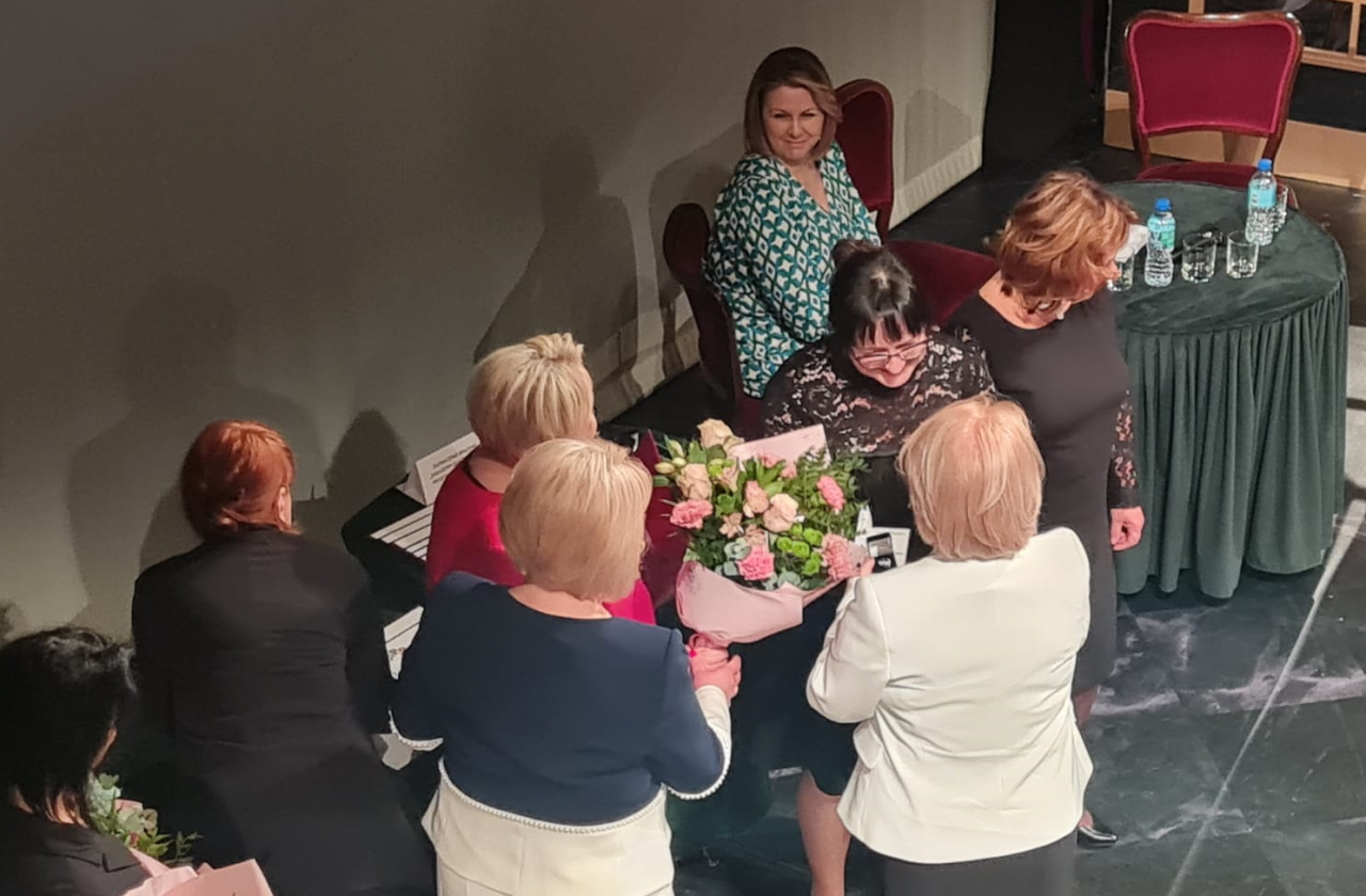 Anna Kliś z laurami Naczelnej Rady Pielęgniarek i Położnych!