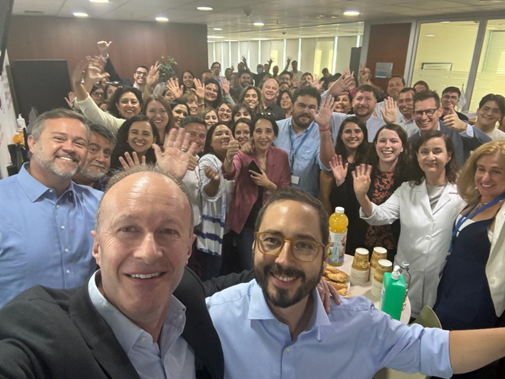 Witamy kolegów z Chile w społeczności DaVita! Nagraj z zespołem krótkie video